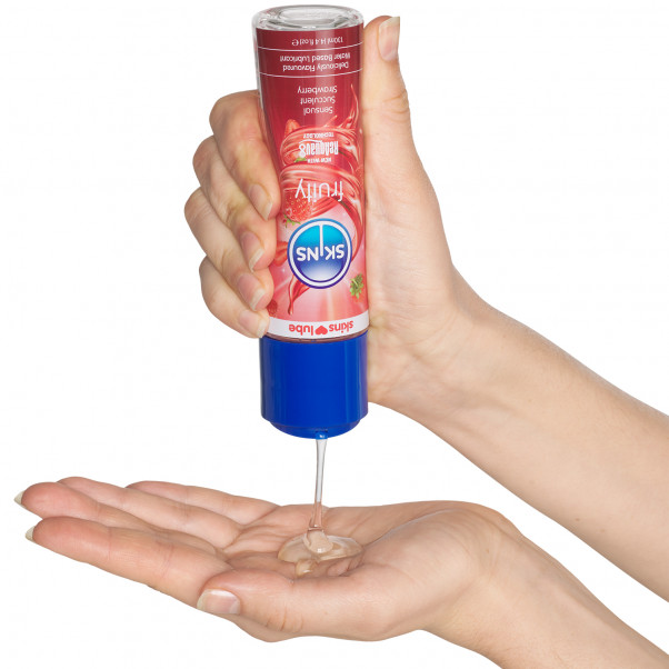Skins Fruity Water-based Lube 130 ml Hand 51