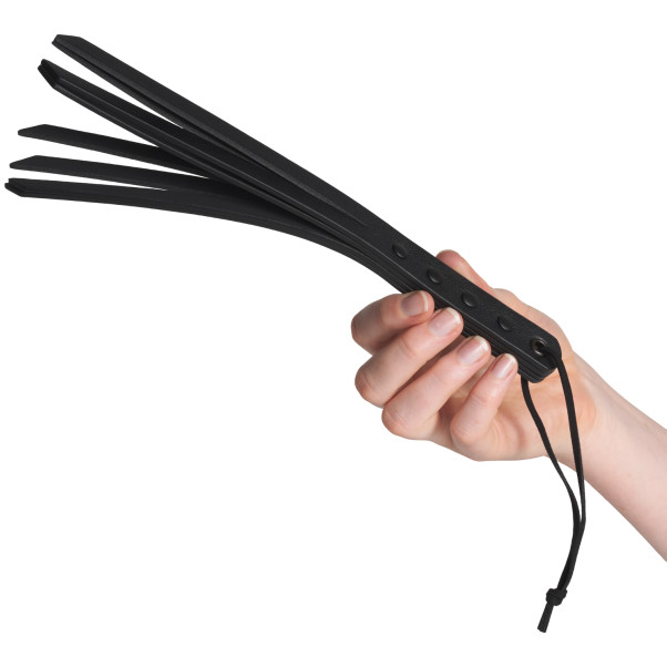 obaie Paddle Fendu Imitation Cuir Image du produit avec des mains 50