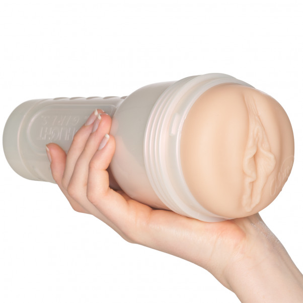 Fleshlight Girls Alina Lopez Rose Image du produit avec des mains 50