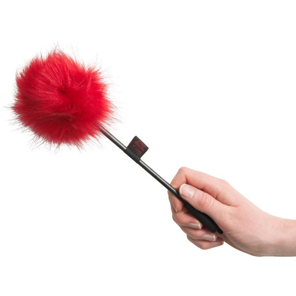 Fifty Shades of Grey Sweet Anticipation Tickler Fausses Plumes Image du produit avec des mains 50
