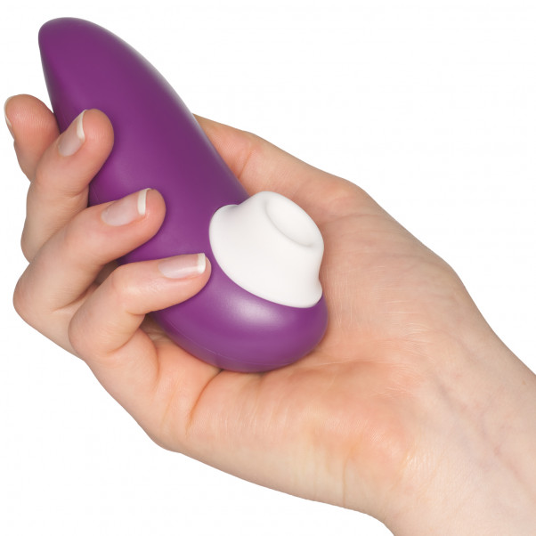 Womanizer Starlet 3 Stimulateur Clitoridien Image du produit avec des mains 50