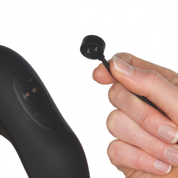 Nexus Revo Air Masseur de Prostate avec Technologie Air Pulsé Image du produit avec des mains 52