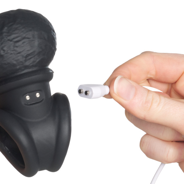 King Cock Elite The Crown Jewels Testicules Vibrantes Image du produit avec des mains 51