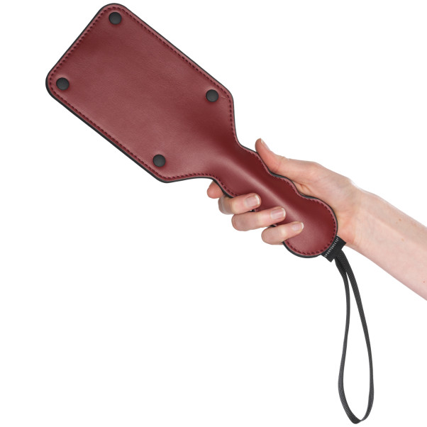 Sportsheets Saffron Square Paddle Image du produit avec des mains 50