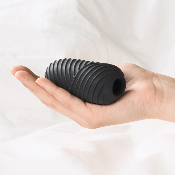 Sinful Double Joy Masturbateur Image du produit avec des mains 51