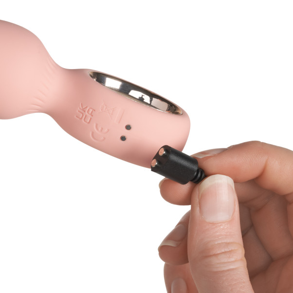 Sinful Color Up Peach Plug Anal Vibrant Image du produit avec des mains 51