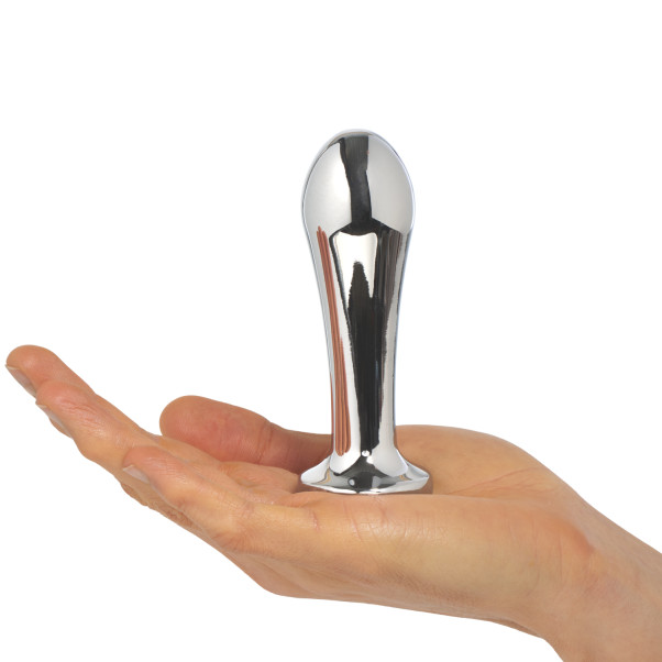 Sinful Rumble Slim Plug Anal Vibrant Image du produit avec des mains 50