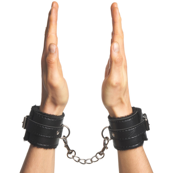 baseks Kinky Set de Bondage Soft Débutant Image du produit avec des mains 51