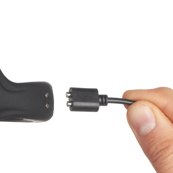 Sinful Triple Function Rechargeable Anneau Pénien Vibrant Image du produit avec des mains 51