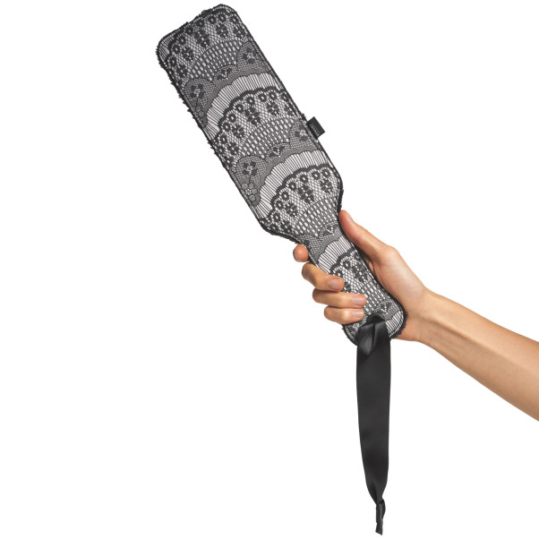 Steamy Shades Luxury Paddle en Dentelle Image du produit avec des mains 50