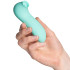 Tracy’s Dog C-Cucumber Vibromasseur À Succion Image du produit avec des mains 51