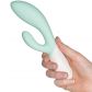 LELO Ina 3 Dual-Action Vibromasseur Rabbit Image du produit avec des mains 50